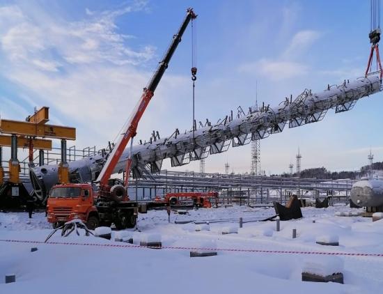ИНК смонтировала колонну деметанизации на установке подготовки газа на Марковском месторождении