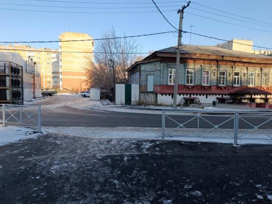 Недостатки транспортно-эксплуатационного состояния автодорог выявила Госавтоинспекция на нескольких участках в Ленинском округе Иркутска