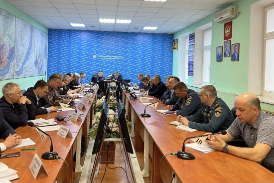 В селе Половино-Черемхово возобновили подачу электричества после уничтожившего дома и школу пожара