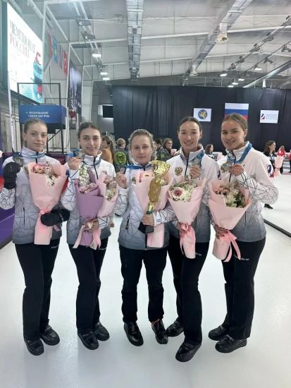 Женская команда Иркутской области заняла второе место на чемпионате России по керлингу