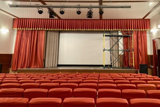 Два обновленных кинозала открыли в Иркутской области