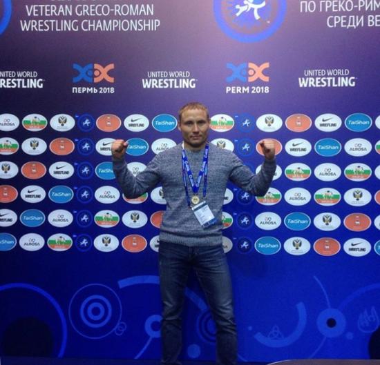 Серебро на Чемпионате мира по греко-римской борьбе взял ангарский спортсмен