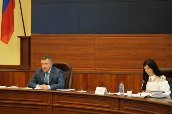 Губернатор поручил усилить профилактику употребления наркотических веществ в школах Иркутской области