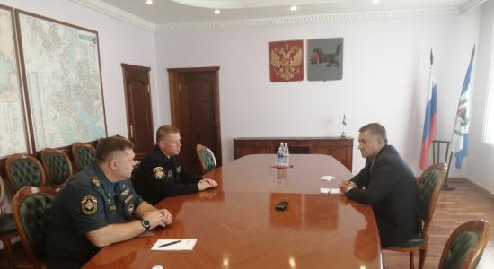 Замглавы МЧС России Павел Барышев посетил промплощадку Усольехимпрома