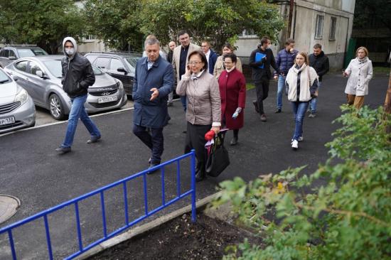 Рейд по местам благоустройства в Иркутске провели областные и городские власти