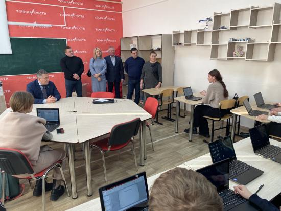 В Чунском районе в 2023 году откроют новый детский сад и школу после капитального ремонта