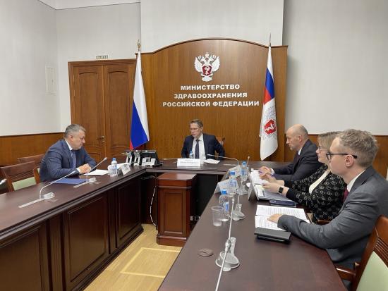 Модернизацию первичного звена здравоохранения Иркутской области обсудили глава Минздрава РФ Михаил Мурашко и губернатор Игорь Кобзев