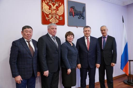 Регсовет при губернаторе Иркутской области продолжит свою работу и будет собираться раз в квартал