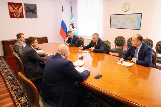 Обеспечение связью туристических мест в Прибайкалье обсудил губернатор Игорь Кобзев с руководством компании Т2