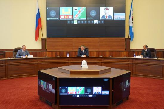 Игорь Кобзев призвал муниципалитеты активнее включиться в реализацию программ расселения аварийного жилья