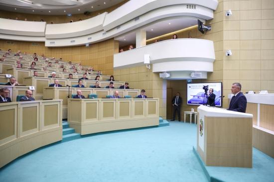 Игорь Кобзев представил в Совете Федерации РФ предложения по введению федеральной поддержки для субсидирования внутрирегиональных авиаперевозок