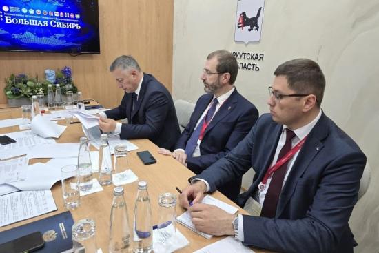 Соглашение о создании нового индустриального парка в Братске подписали на ПМЭФ-2026
