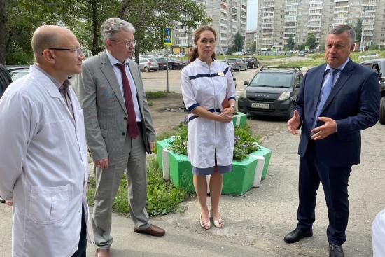 Строительство здания детской поликлиники № 8 в Ново-Ленино завершат в сентябре – октябре