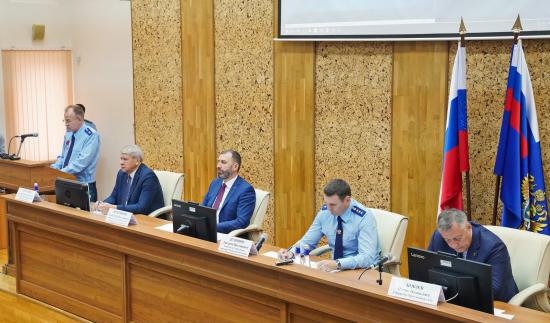 Заместитель Генпрокурора России призвал усилить контроль за исполнением нацпроектов в Иркутской области