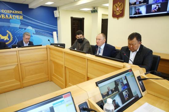 Поддержку сельхозотрасли обсудили на комитете по природопользованию ЗС Иркутской области