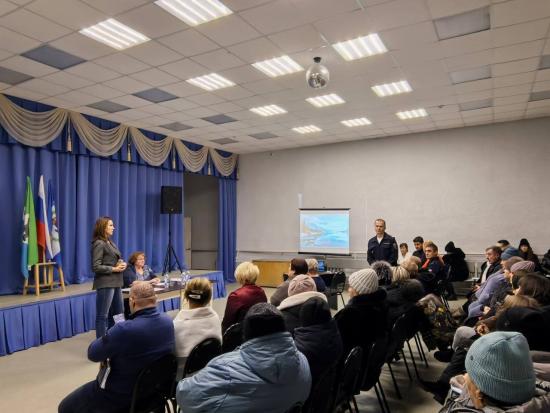 Территории Братского района посетила во время рабочей поездки депутат ЗС Елена Крыжановская