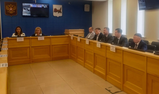Депутаты ЗС: решение вопроса поддержки районных газет в Иркутской области должно носить программный характер