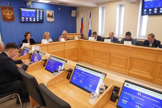 Пять фракций политических партий будут работать в Законодательном Собрании Иркутской области