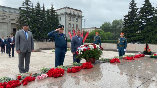 Глава МЧС России Александр Куренков прибыл в Иркутскую область