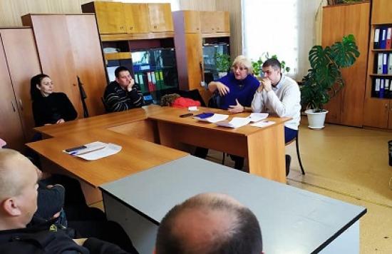 Пятьдесят человек пришли на прием к депутату Заксобрания Ларисе Егоровой в Куйтунском районе