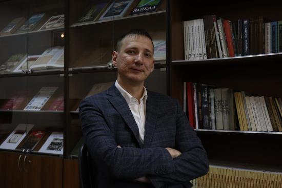 Иркутяне могут поддержать учителя лицея ИГУ Максима Лавлинского на конкурсе «Учитель года России – 2022»