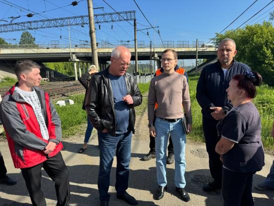 Альтернативный переход через железнодорожные пути требуется обустроить для жителей двух улиц Шелехова