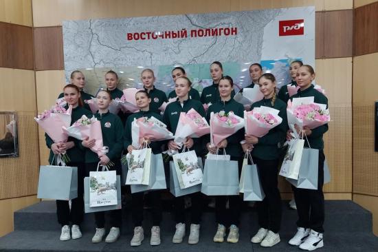 Команда «Локомотив-Ангара» начала новый сезон с победы над томской «Томичкой»