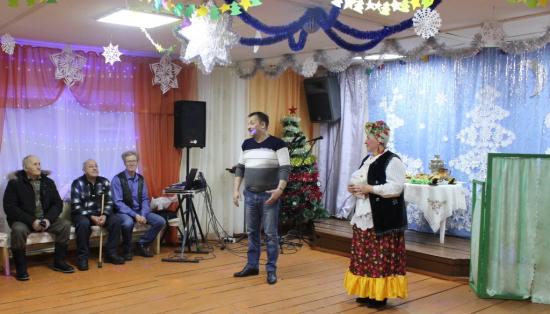 Ирина Синцова: Дом культуры начали строить в селе Макарово Киренского района, где старый ДК сгорел 15 лет назад