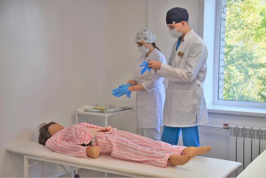 Мастерские WorldSkills открыли в Братском медколледже