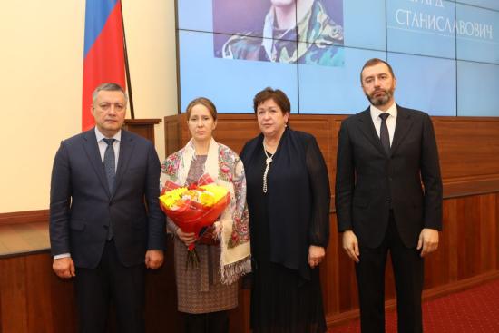 Встреча с матерями участников специальной военной операции прошла в правительстве Иркутской области