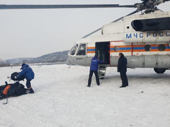 Двое туристов пострадали на Шумаке 
