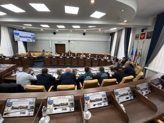 Готовность мест массового отдыха к летнему сезону обсудили в Иркутске