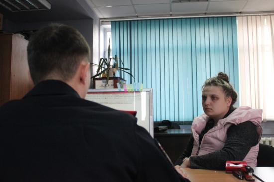 Под видом продажи детских вещей иркутянка обокрала 19 человек