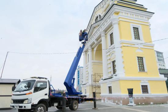 Московские ворота обновляют в Иркутске