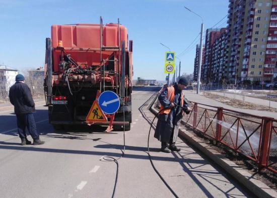 Более 250 субботников пройдет на территории Ленинского округа Иркутска в апреле