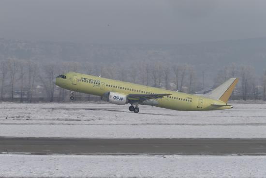 Самолет МС-21-310 с российскими двигателями ПД-14 совершил первый полет в Иркутске