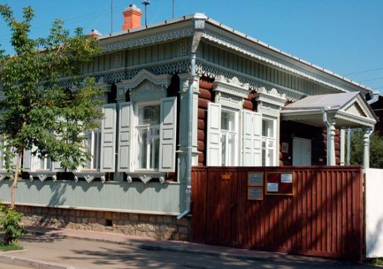 Выставка «Иркутский бал, история современности» откроется в музее городского быта