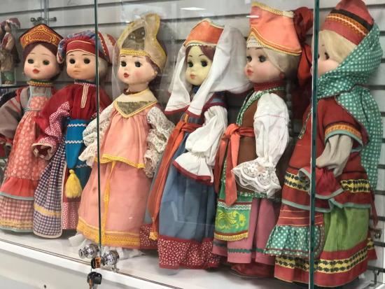 Три выставки откроются 5 сентября в частном музее «КуМир детства» в Иркутске