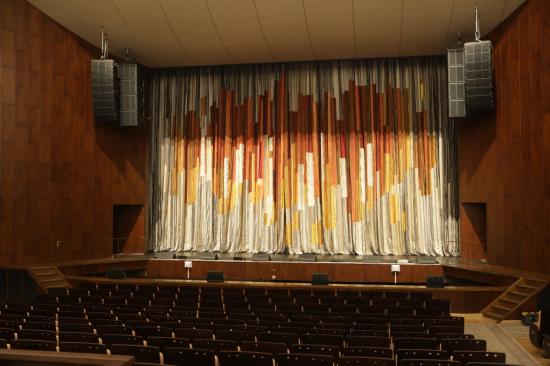 Третий этап обновления музыкального театра завершили в Иркутске