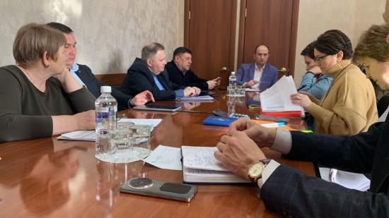 Депутаты ЗС: механизм расчёта бюджетных субвенций учебным заведениям требует пересмотра