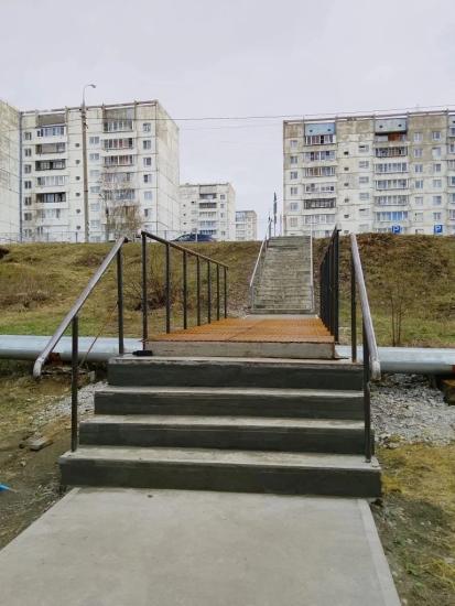 Надземный переход обновят в иркутском микрорайоне Зеленый