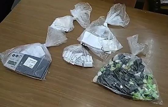 Мать и сына из Братска подозревают в сбыте наркотиков