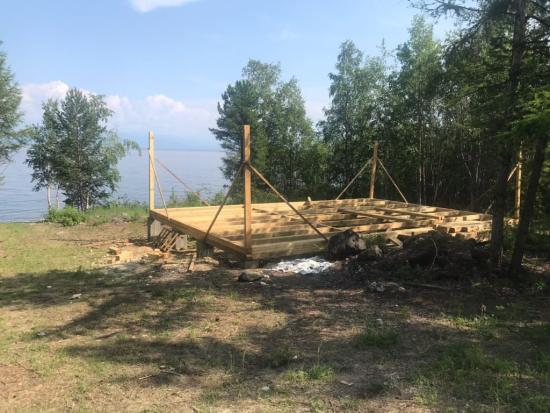 Природоохранная прокуратура вскрыла факты незаконного строительства и преступных рубок в водоохранной зоне Байкала Арендатор снес самовольные постройки в водоохраной зоне Байкала