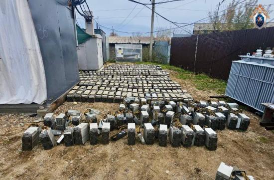 Более 1,2 тысячи единиц майнингового оборудования изъяли на производственной территории в Иркутске