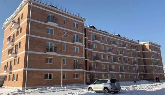 Ключи от новых квартир по программе переселения из аварийного жилья получат 68 семей в городе Зима