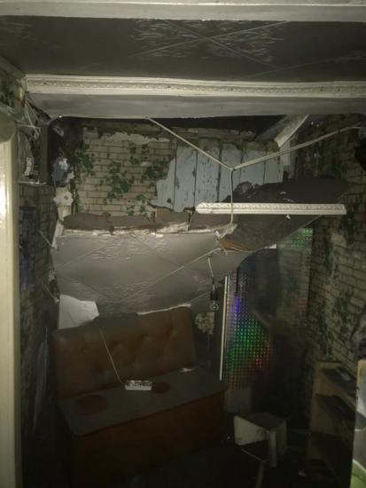 Потолок обрушился в пристрое дома-памятника в центре Иркутска