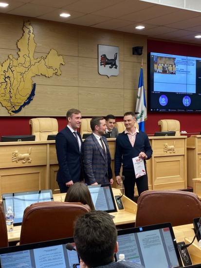 Депутат Законодательного Собрания Анатолий Обухов поддержал Международную акцию «Тест по истории Великой Отечественной войны»