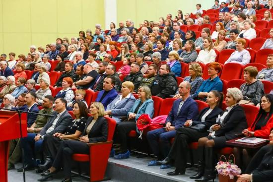 Крупные проекты реализовали в 2025 году в Ленинском округе Иркутска в рамках федеральных, региональных и городских программ