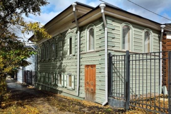 Иркутск стал первым городом в Сибири, в котором начали использовать комплексный подход при реконструкции деревянного центра В Иркутске разрабатывают программу сохранения деревянных зданий с уникальной архитектурой