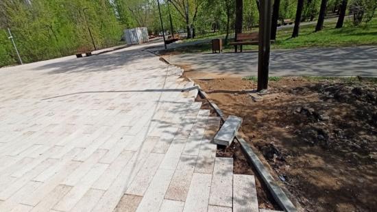 Подрядчик устранит недочеты в благоустройстве иркутского парка «Комсомольский» до конца мая